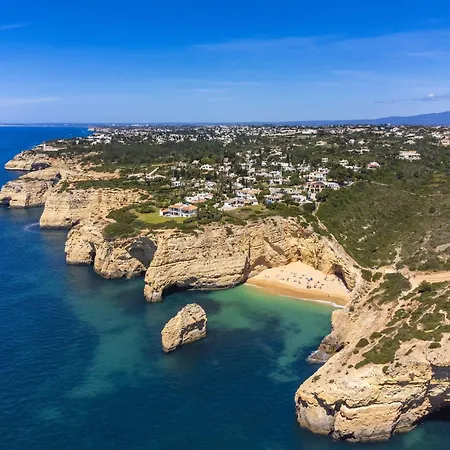 Seaside In Picturesque Holiday home